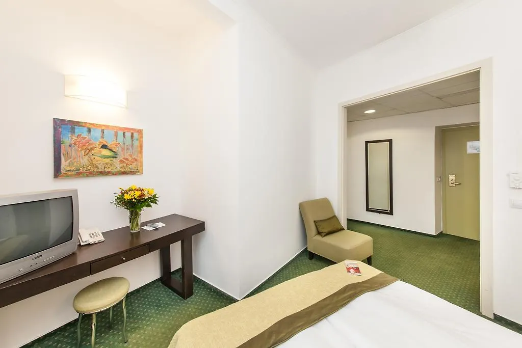 Hotel Vitkov Prag 4*,
