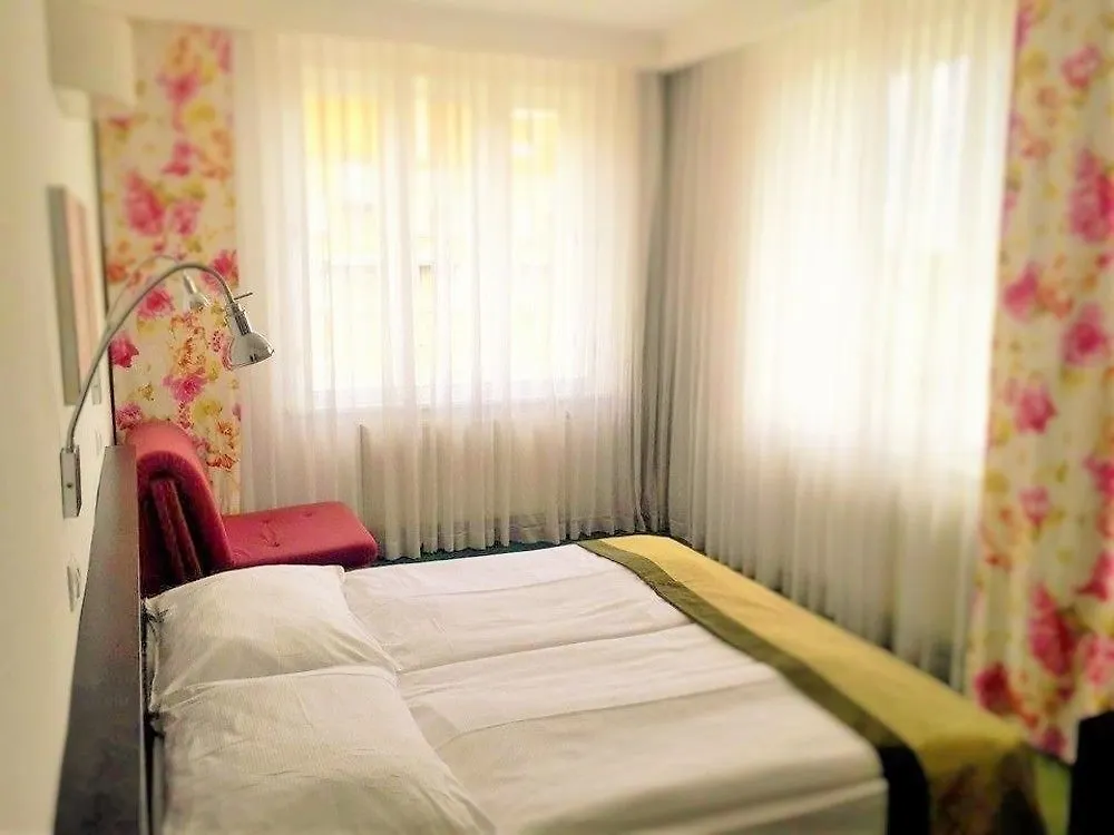Hotel Vitkov Prag